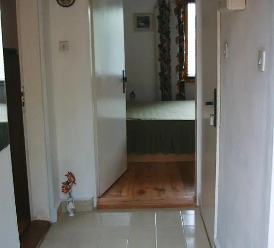 Hébergement de vacances Bini St Constantin et Helena